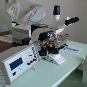Katodoluminiscencni Mikroskop